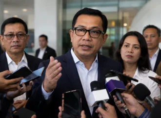 DPR Bantah Pelemahan Rupiah Saat Ini Mirip Krisis Moneter 1998