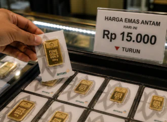 Harga Emas Antam Hari Ini Turun Rp15.000 per Gram