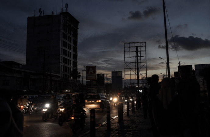 Blackout Sumatera Ungkap Rapuhnya Infrastruktur Publik dan Sistem Kelistrikan Nasional