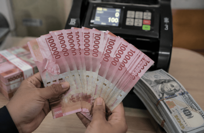 Purbaya Sebut Prediksi Rupiah Tembus Rp17.800 per Dolar AS Tidak Rasional