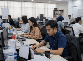 Masuk Kerja Saat Libur Nasional Wajib Dibayar Lembur, Ini Aturannya