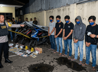 Polisi Bongkar Sindikat Jambret dan Penadah Emas di Jakbar Hari Ini
