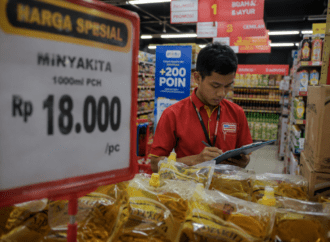 Peritel Mulai Hitung Dampak Rupiah Rp18.000, RANC dan MIDI Siapkan Penyesuaian Harga