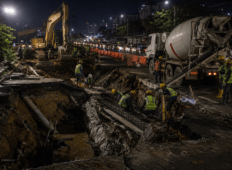 Jalan Ambles di Lenteng Agung Masuk Tahap Akhir, Pemprov Targetkan Pengecoran Malam Ini