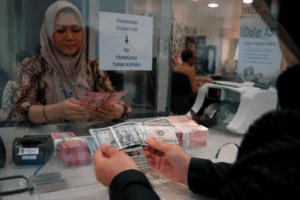 Dasco Optimistis Rupiah Menguat, Masyarakat Diajak Melepas Simpanan Dolar AS