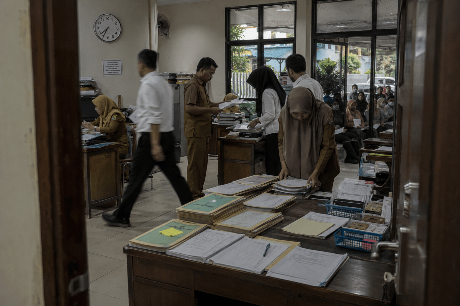 Lantik Delapan Pejabat Baru, Gus Ipul Ingatkan Integritas Jadi Modal Utama Layani Masyarakat