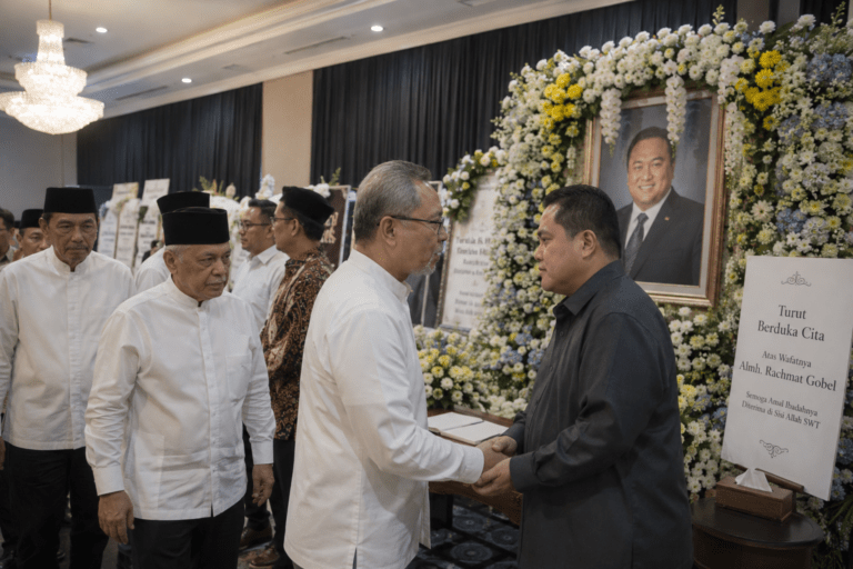 Zulhas, Saan Mustopa hingga Hatta Rajasa Melayat ke Rumah Duka Rachmat Gobel