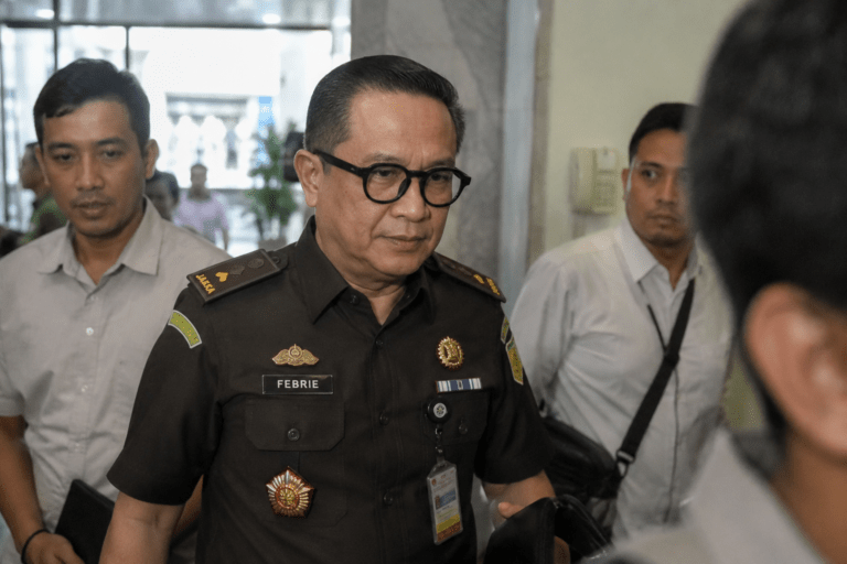Jampidsus Febrie Tegaskan Tak Mundur, Fokus Tuntaskan Perkara Korupsi