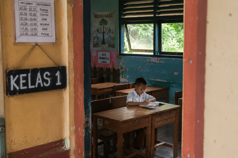 SD di Kampung KB Ciamis Hanya Terima Satu Murid Baru, Guru Tetap Semangat Mengajar